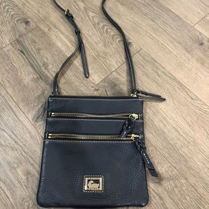 Dooney & Bourke Shoulder bag